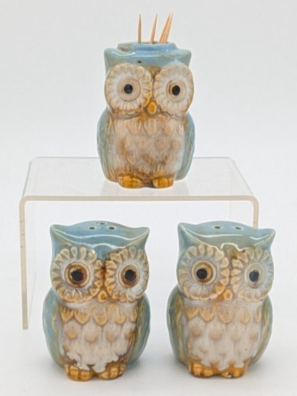Salt And Pepper Shaker Owl Set with Matching Toothpick Holder